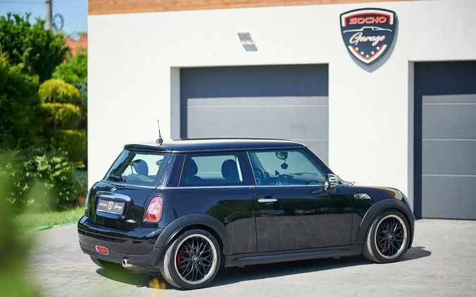 MINI ONE cena 16900 przebieg: 228000, rok produkcji 2009 z Płock małe 781